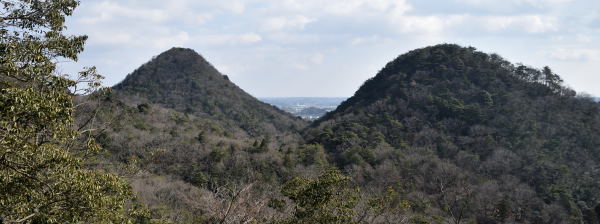 写真3 関富士と観音山 写真3 関富士と観音山