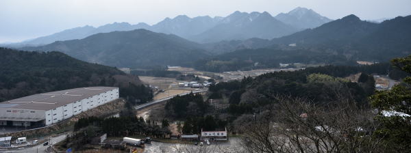 写真5 獅子岩遊歩道から錫杖ヶ岳 写真5 獅子岩遊歩道から錫杖ヶ岳