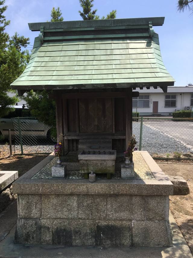 境内のお堂