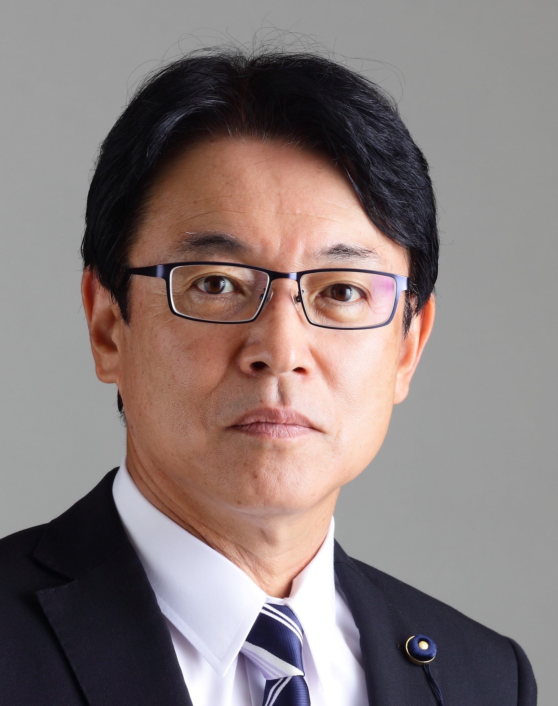 三重県議会議員 石田成生