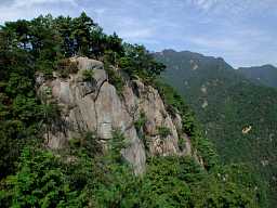 写真3 鬼ヶ牙・北峰南面 写真3