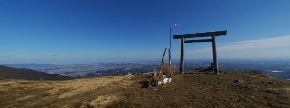 写真2 入道ヶ岳山頂 写真2