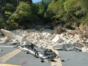 写真17 崩落現場 その2 写真17