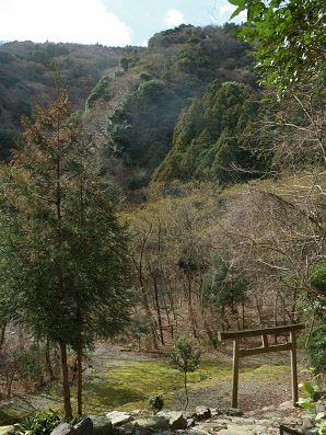 写真3 宗利谷不動の鳥居前 写真3