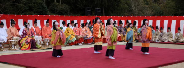 写真10 あいの土山斎王群行 写真10 あいの土山斎王群行