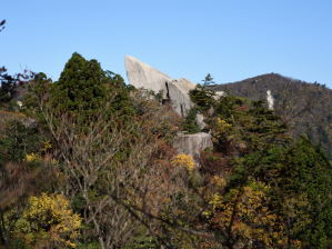写真3 鏡岩 写真3 鏡岩