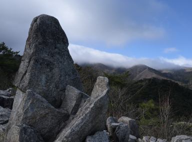 写真4 竜ヶ岳山頂方向 写真4 竜ヶ岳山頂方向