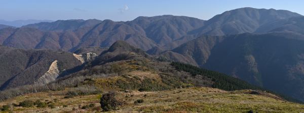 写真5 イハイガ岳へ 写真5 イハイガ岳へ
