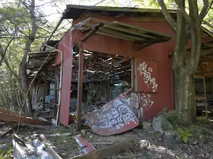 写真5 石水渓開発小屋(廃屋) 写真5 石水渓開発小屋