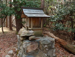写真13 石津山頂上御嶽奥ノ院 写真13